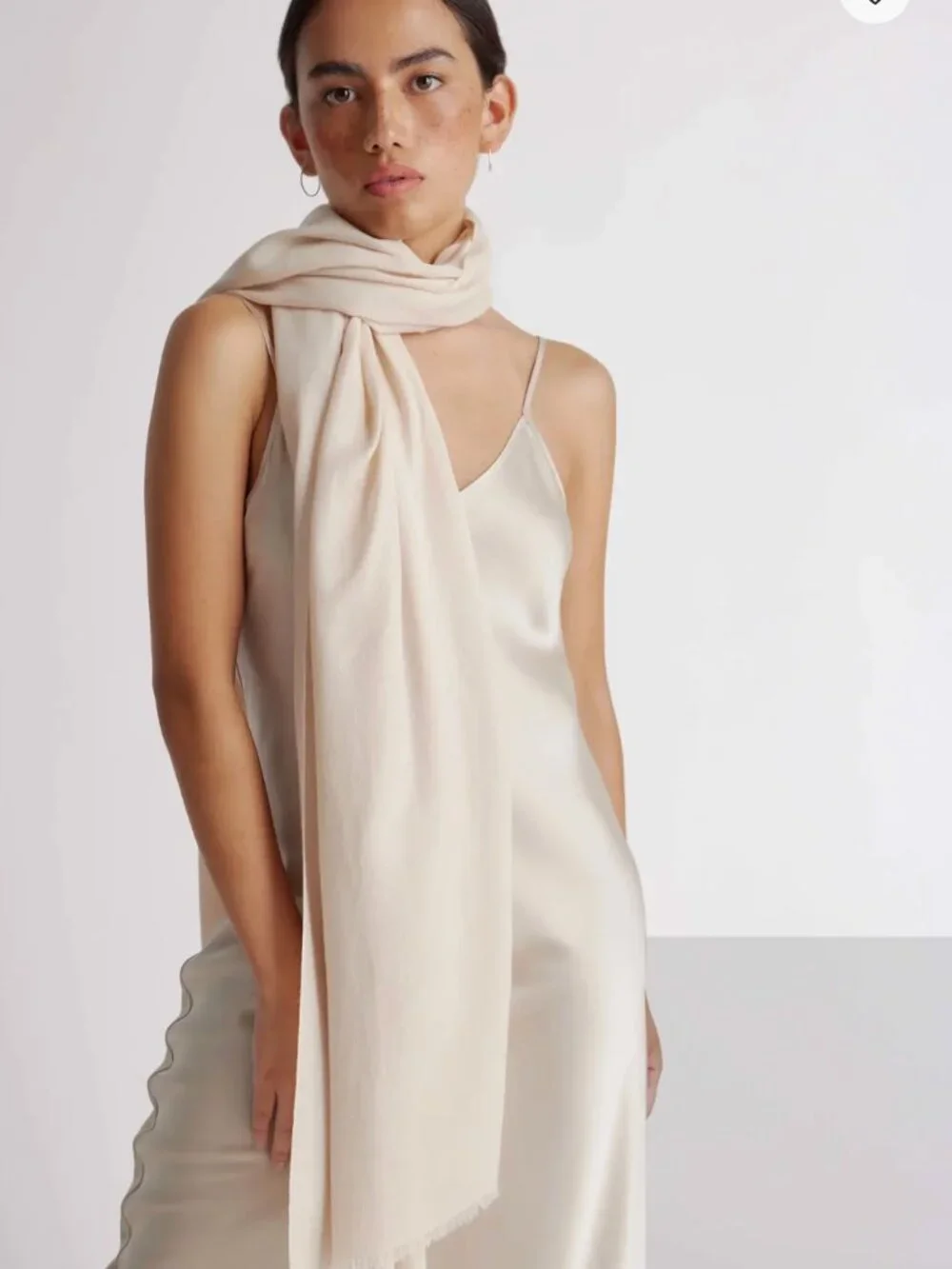 NWT Featherweight Cashmere Silk Frayed Edge Scarf Ivory one size